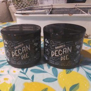 New B&BW 2 candles in 'Sugared Pecan Pie' scent